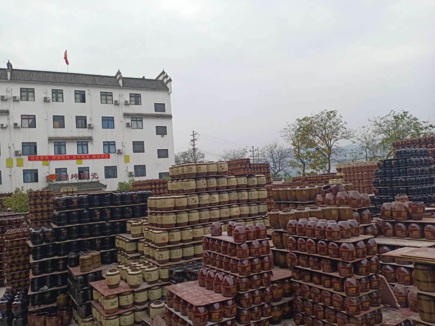 米乐体育ios在线下载:东湖谈论：用心做用情讲好著作总会被看见